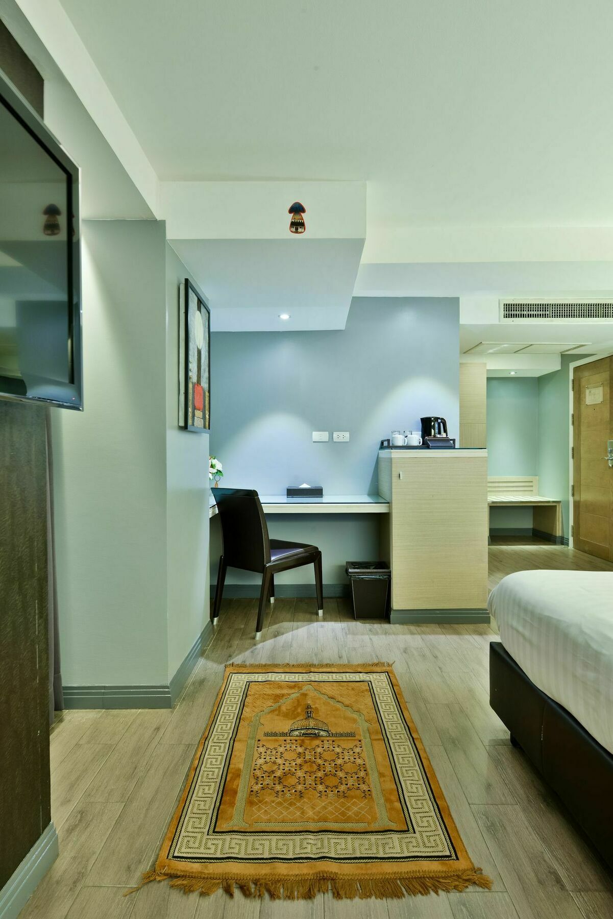 The Prestige Nana Hotel Bangkok Exterior photo